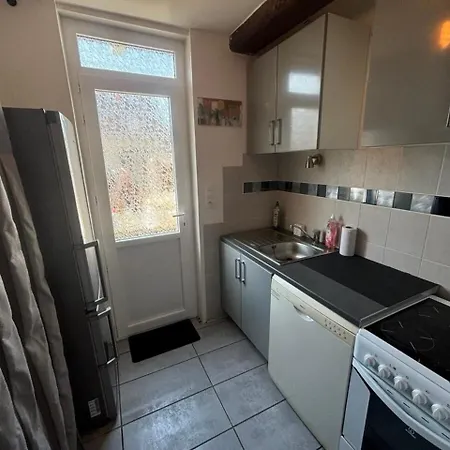 Charmante Maison Wifi Tele 65 Pouces Netflix